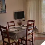 Natasa 公寓 *