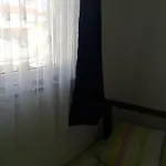 Natasa 维尔