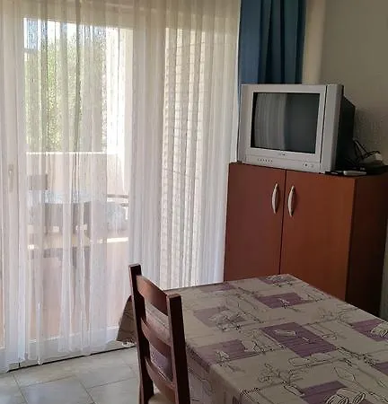 Natasa Apartamento *