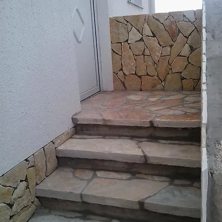 Appartement Natasa Vir